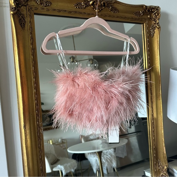 NWT Club L London Feather Top - Picture 5 of 6